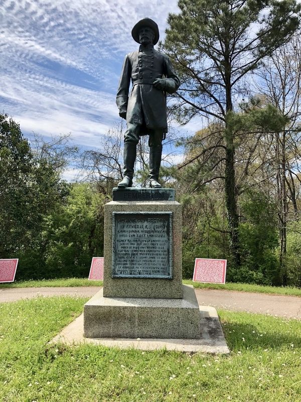 Nearby statue of General John C. Pemberton. image. Click for full size.