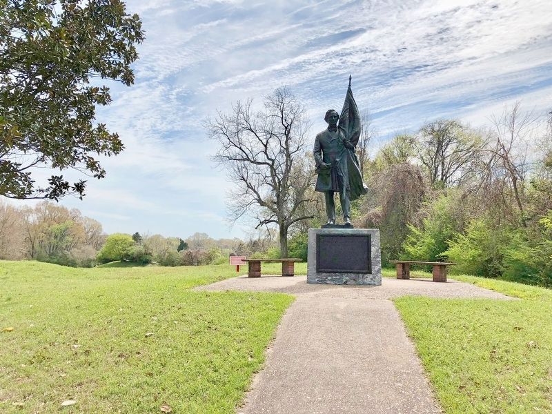View of Jefferson Davis statue area looking south towards park exit. image. Click for full size.