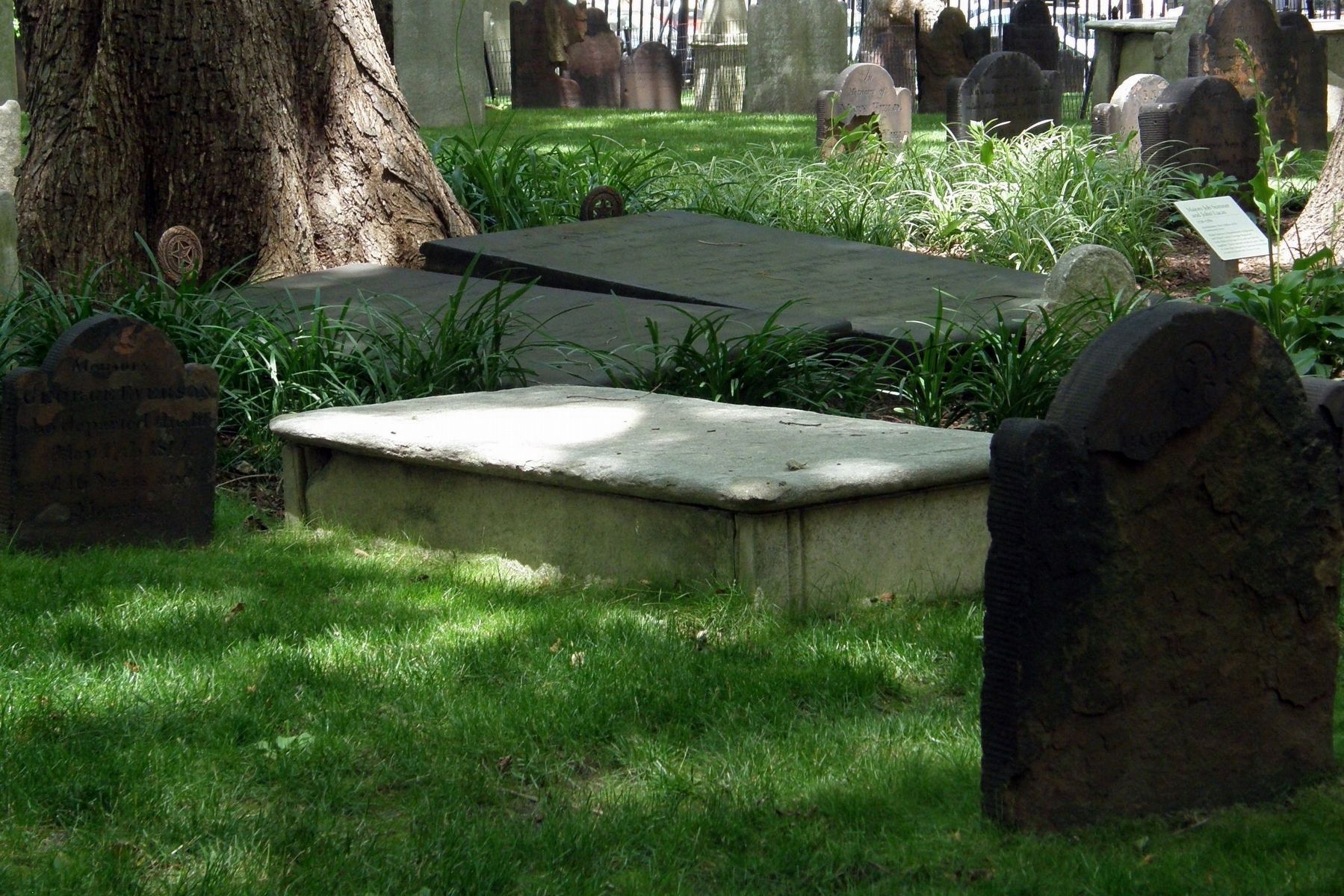 Majors Job Sumner and John Lucas gravesites and marker. Click for full size. Majors Job Sumner and John Lucas gravesites and marker image. Click for full size.