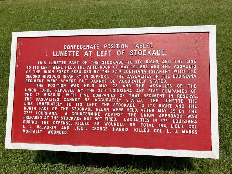 Lunette at left of Stockade Marker image. Click for full size.