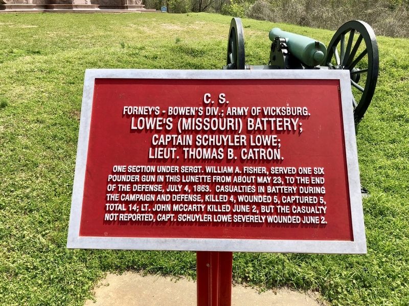 <small>C.S.</small> Lowe's (Missouri) Battery; Marker. Click for full size. <small>C.S.</small> Lowe's (Missouri) Battery; Marker image. Click for full size.