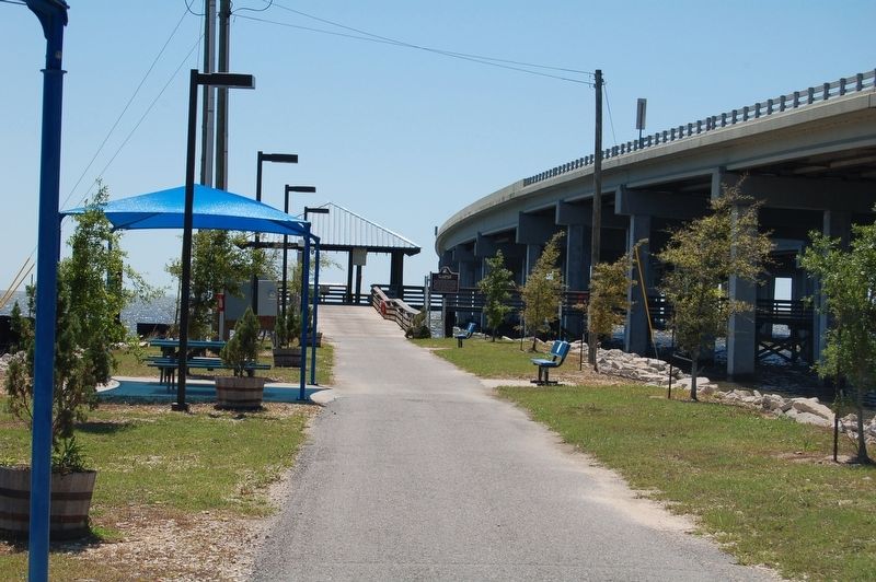 St. Tammany Fishing Pier Marker image. Click for full size.