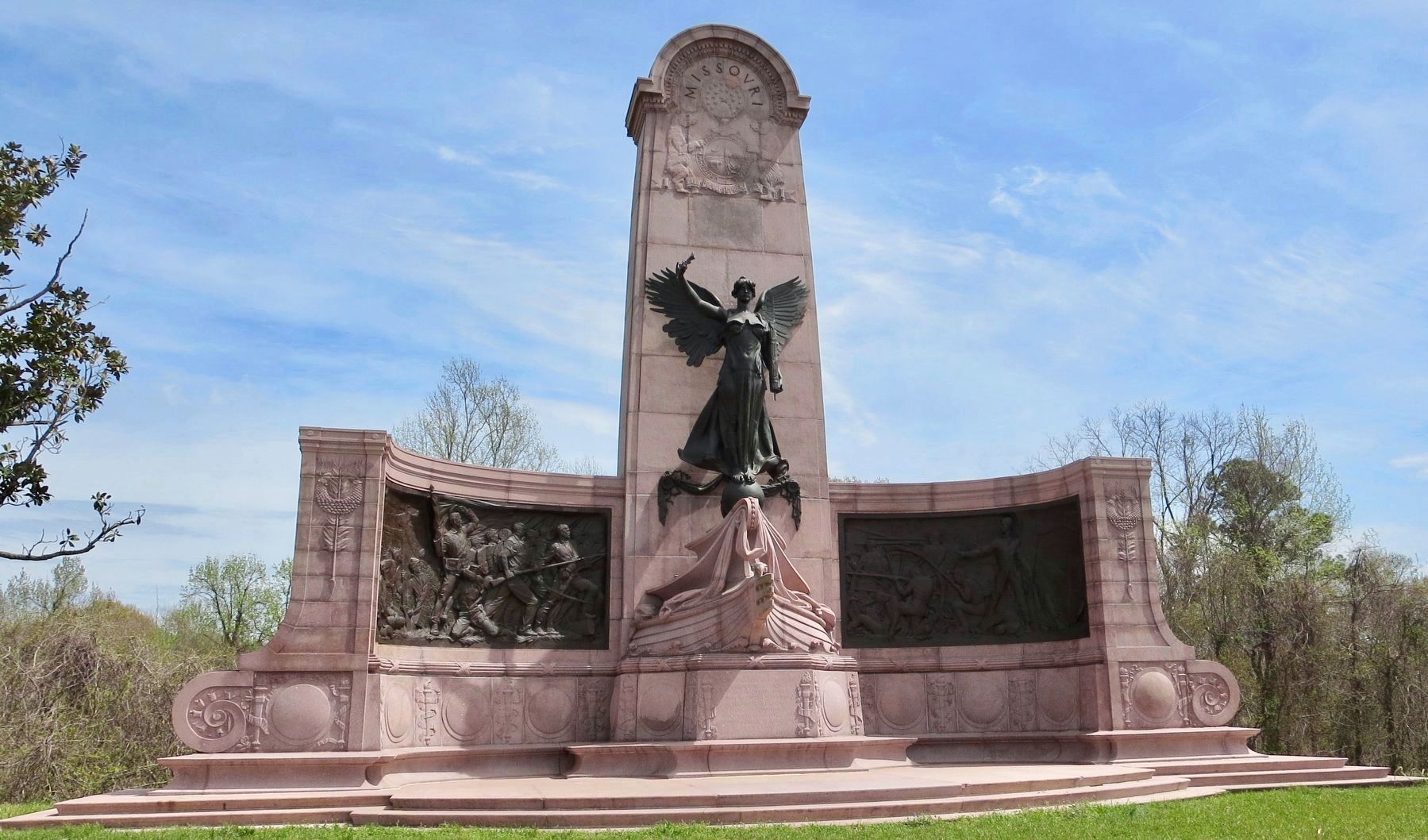 Missouri State Memorial. Click for full size. Missouri State Memorial image. Click for full size.