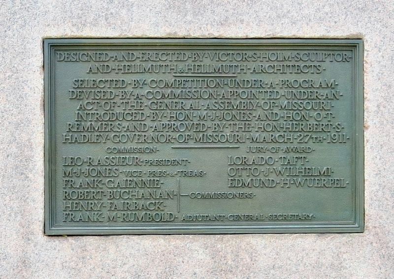 Plaque at rear of memorial. image. Click for full size.