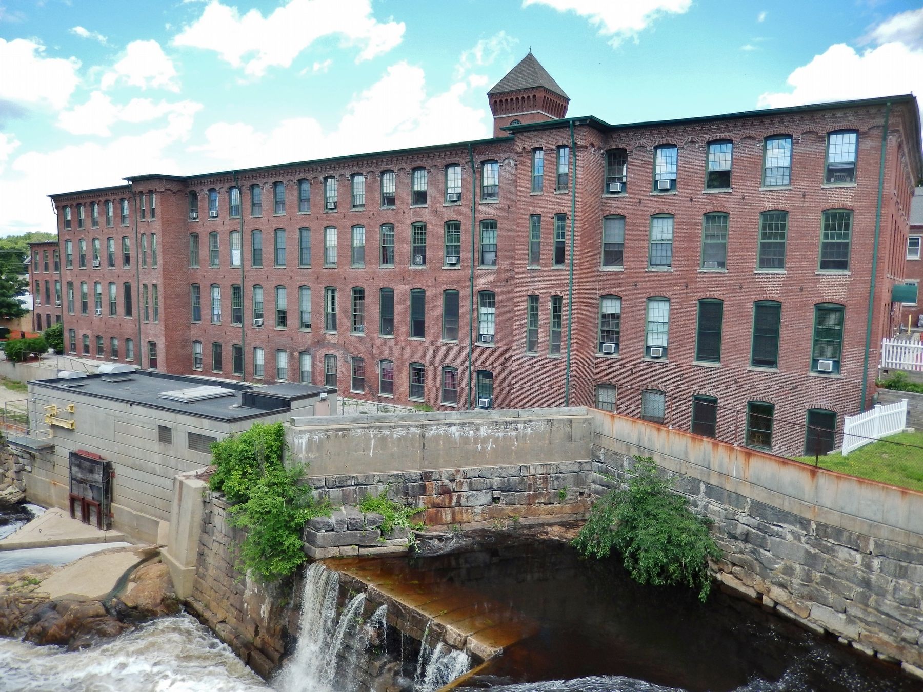 former Pembroke Mill, (now Emerson Apartments), built 1860 image. Click for full size.