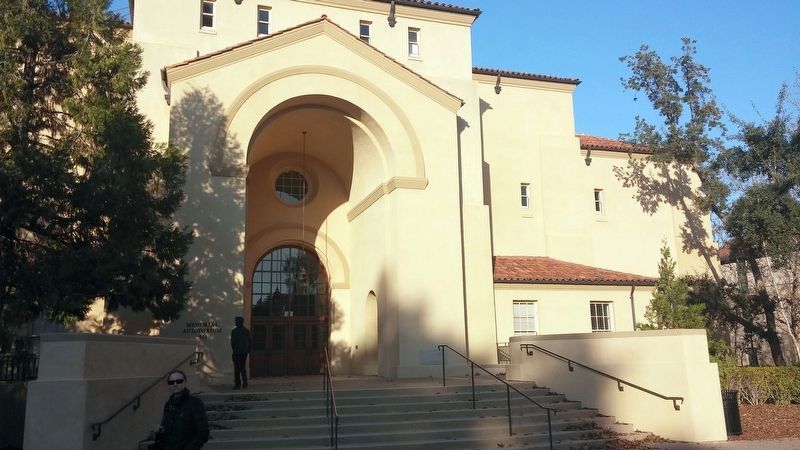 Stanford Memorial Auditorium image. Click for full size.