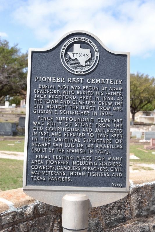 Pioneer Rest Cemetery Marker. Click for full size. Pioneer Rest Cemetery Marker image. Click for full size.