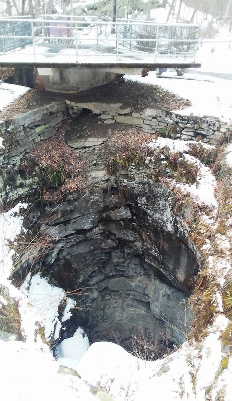Pothole and Observation Platform. Click for full size. Pothole and Observation Platform image. Click for full size.