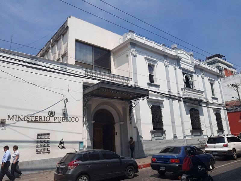 Herrera Luna House and Marker image. Click for full size.