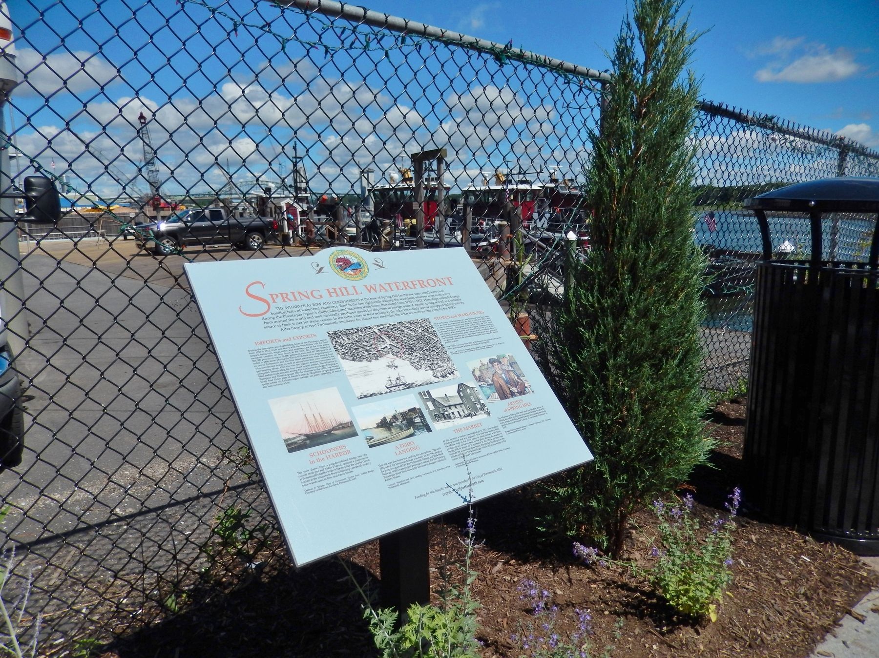 Spring Hill Waterfront Marker (<i>wide view; overlooking dock beyond the fence</i>). Click for full size. Spring Hill Waterfront Marker (<i>wide view; overlooking dock beyond the fence</i>) image. Click for full size.