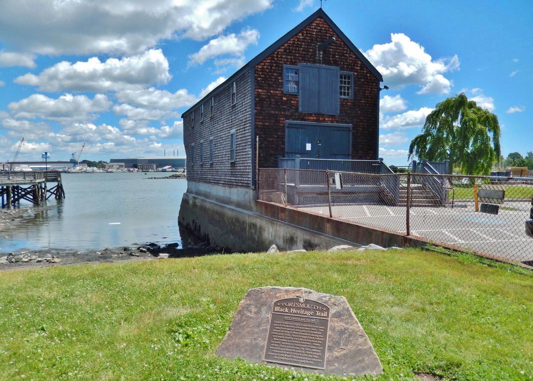 Black Yankees and The Sea Marker (<i>wide view; Sheafe Warehouse & Piscataqua River background</i>) image. Click for full size.