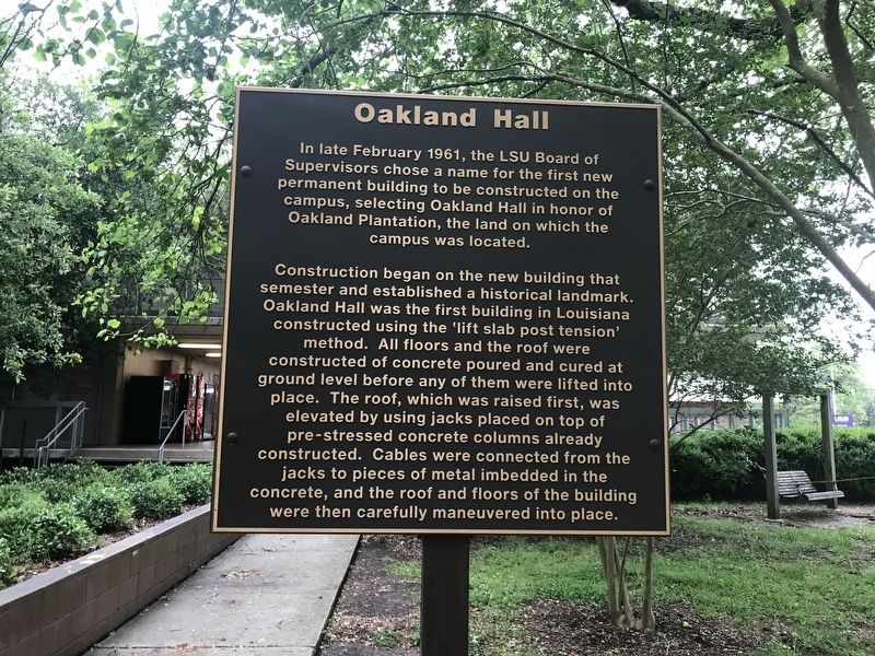 Oakland Hall Marker image. Click for full size.