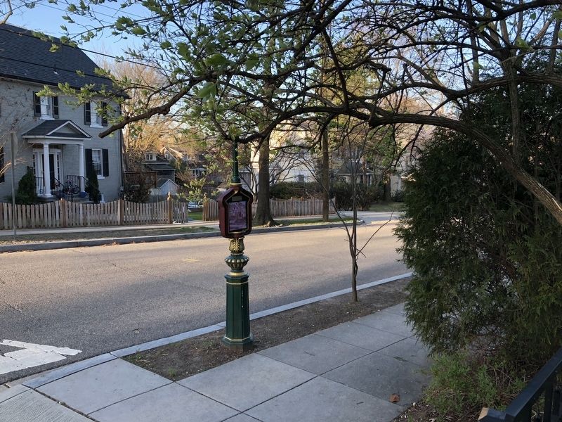 Broad Branch Market Marker image. Click for full size.