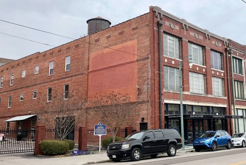 Marker on left with the Blues Hall of Fame to the right.. Click for full size. Marker on left with the Blues Hall of Fame to the right. image. Click for full size.