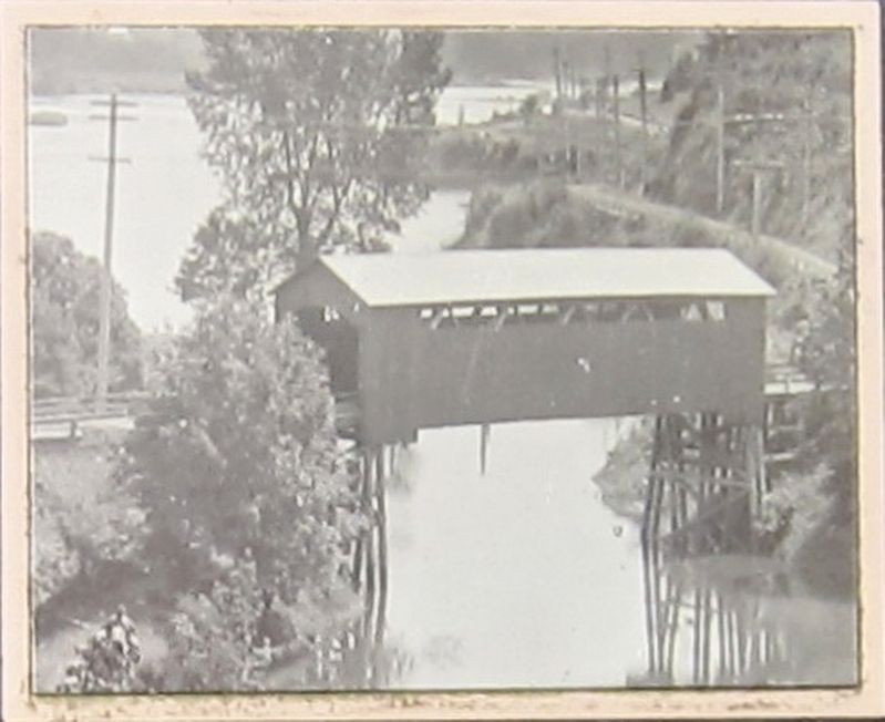 Lower Oswego Creek Bridge: Marker Detail image. Click for full size.