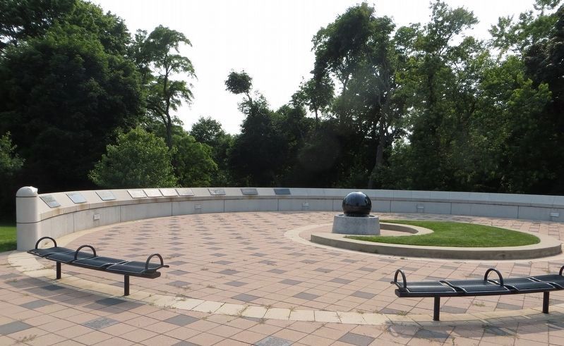Waukegan Veterans Memorial Patriot's Wall and Fountain. Click for full size. Waukegan Veterans Memorial Patriot's Wall and Fountain image. Click for full size.