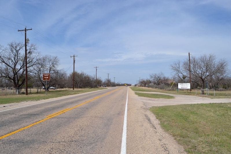 View to North Along Farm-to-Market Road 2335 image. Click for full size.