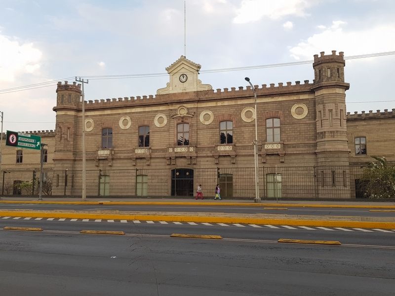 The Ex-Prison Lecumberri, across from the Heberto Castillo Martnez marker and statue image. Click for full size.