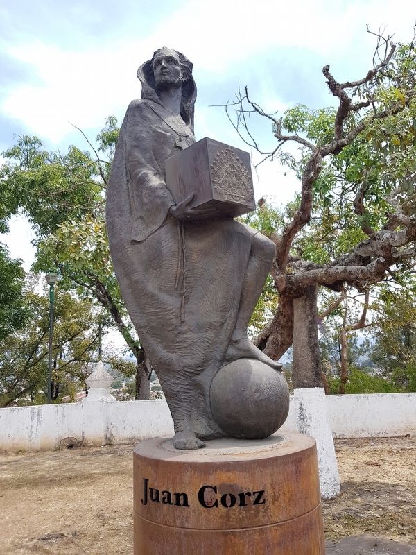 Juan Corz statue image. Click for full size.