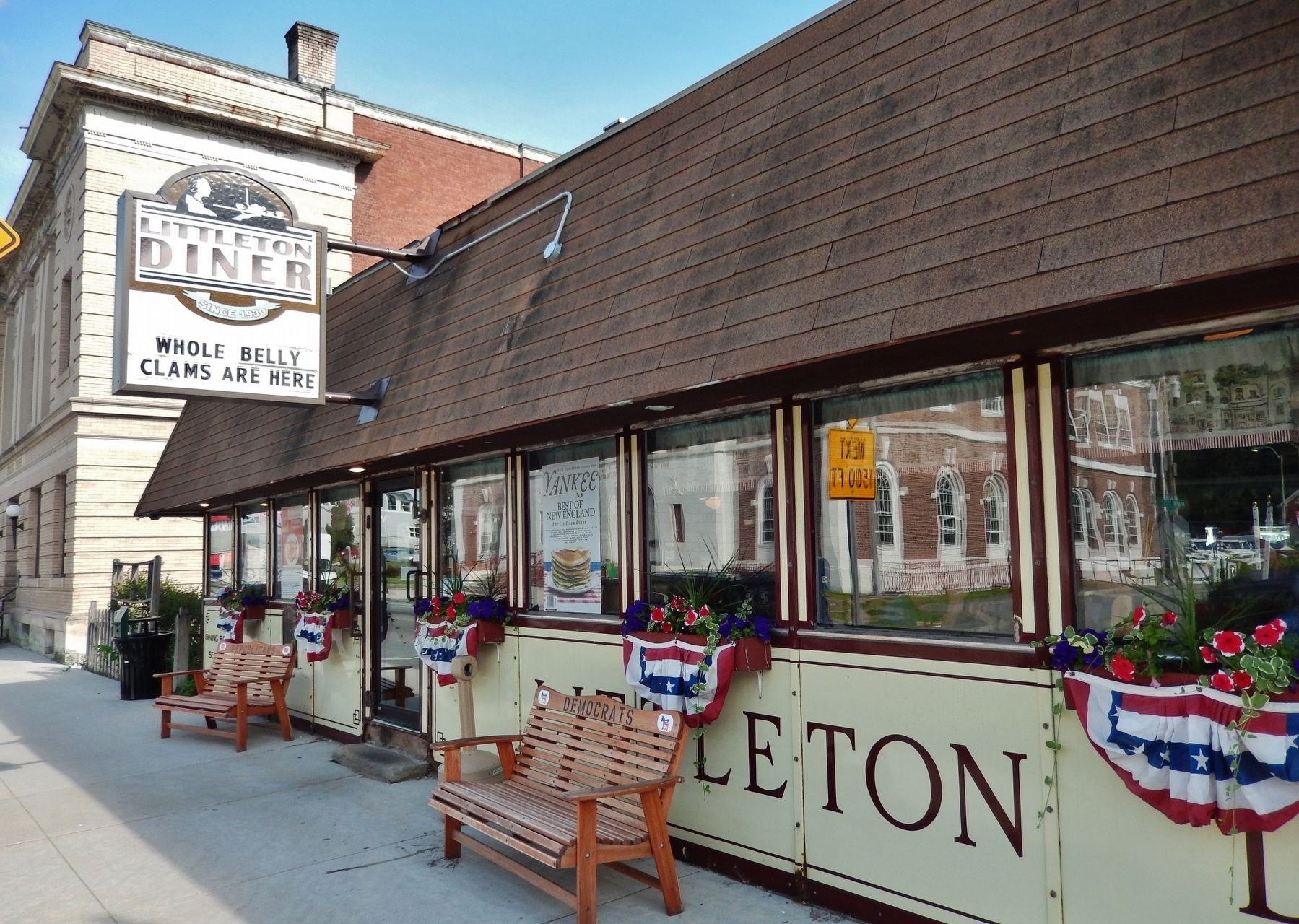 The Littleton Diner (<i>wide view</i>). Click for full size. The Littleton Diner (<i>wide view</i>) image. Click for full size.