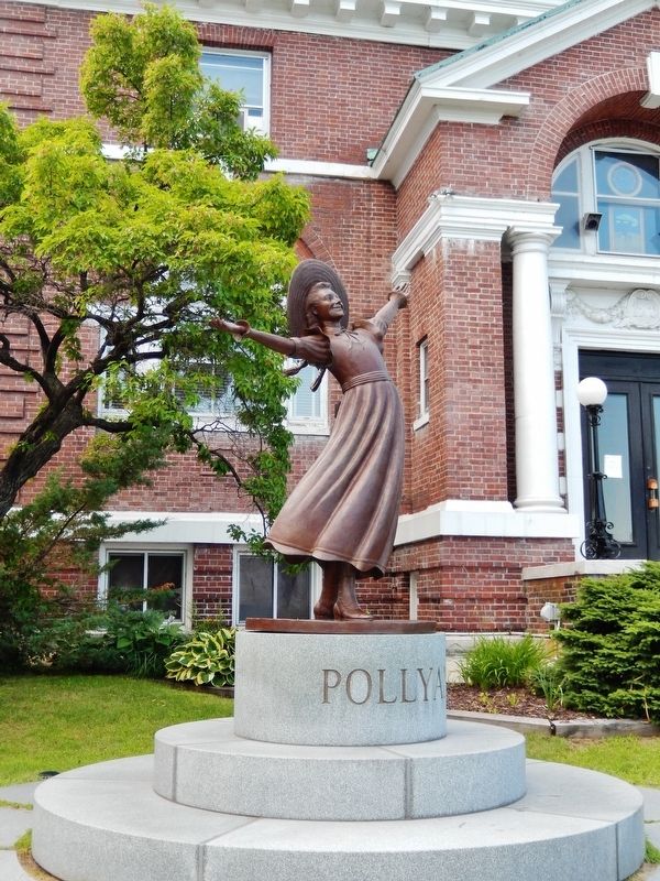 Littleton Public Library (<i>"Pollyanna" Statue in front of library</i>) image. Click for full size.