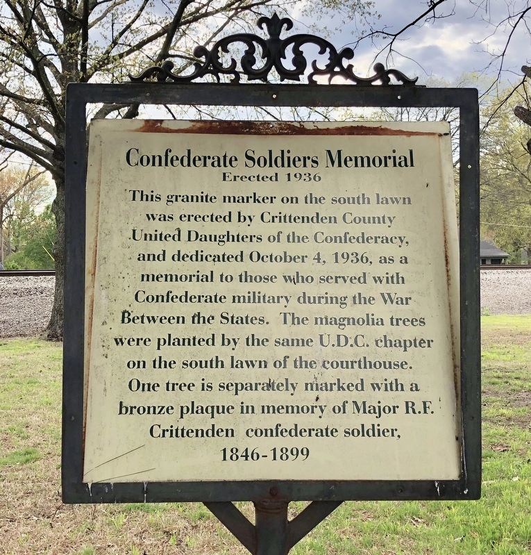 Confederate Soldier's Memorial walking trail sign.. Click for full size. Confederate Soldier's Memorial walking trail sign. image. Click for full size.