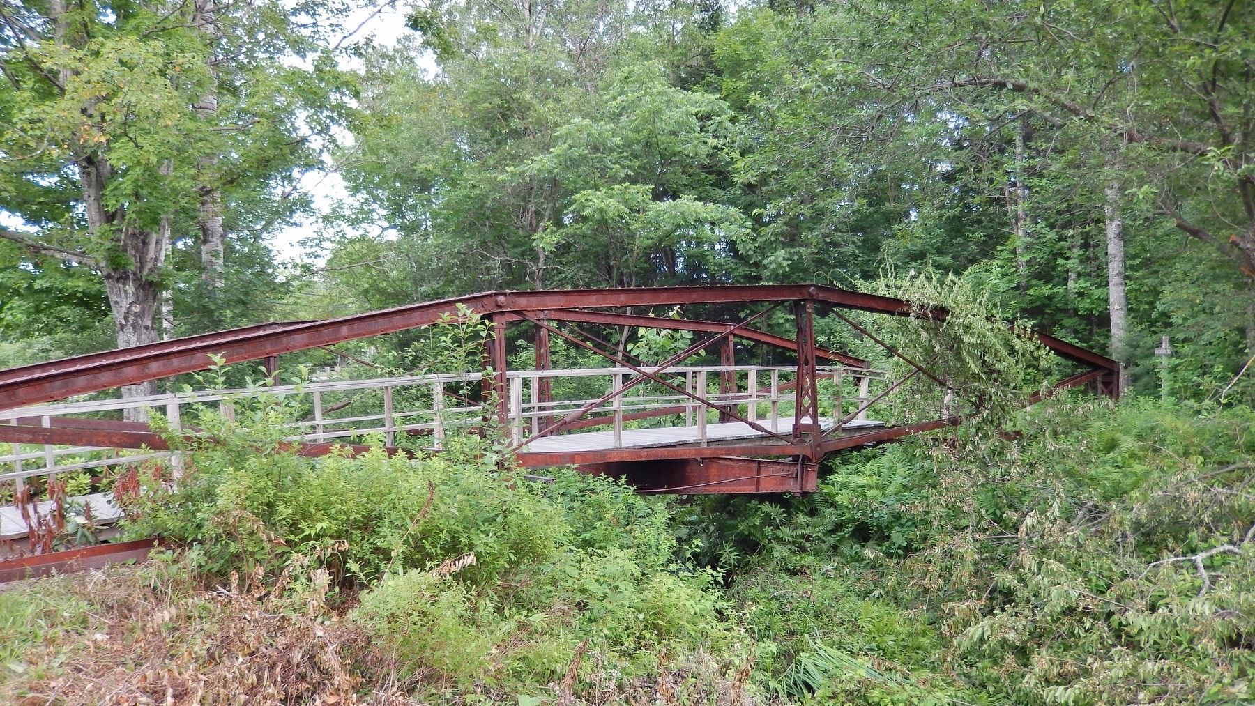 1889 Iron Bridge (<i>wide view</i>). Click for full size. 1889 Iron Bridge (<i>wide view</i>) image. Click for full size.