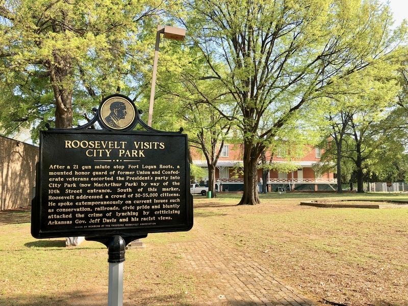 Roosevelt Visits Little Rock Marker looking north toward the MacArthur History Museum. image. Click for full size.