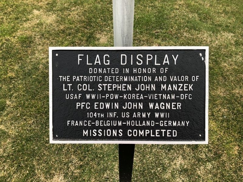 Flag Display Marker image. Click for full size.