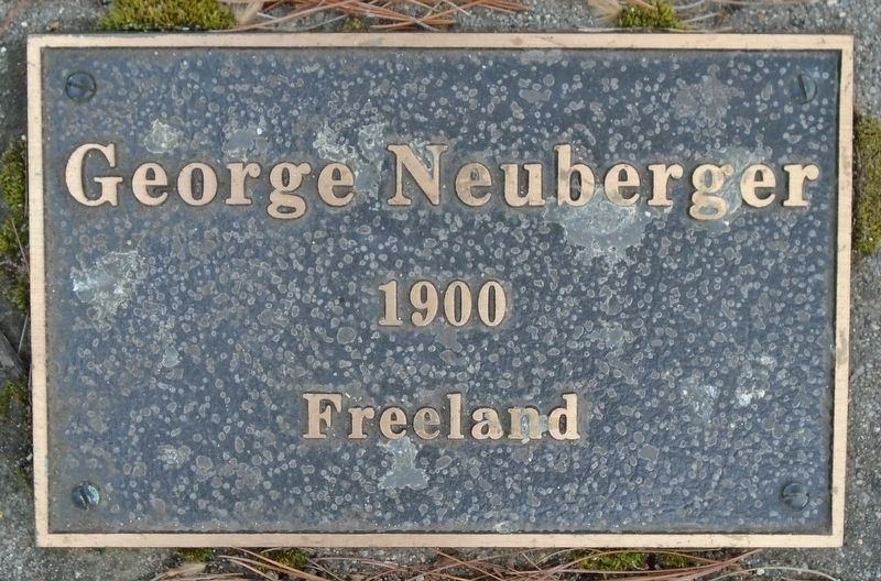 War Hero Memorial Pinery Neuberger Marker image. Click for full size.