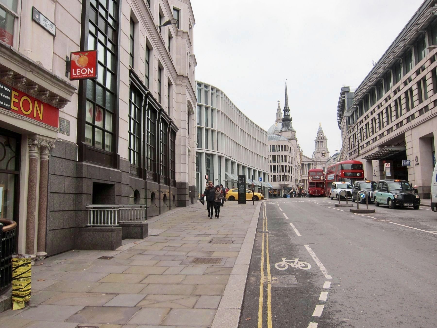 The Daily Courant Marker - Wide View, Looking East on Ludgate Hill image. Click for full size.