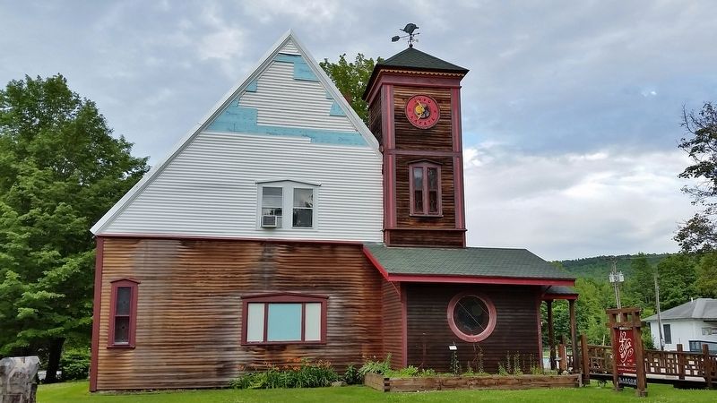 1877 Congregational Chuch Building (<i>front view</i>). Click for full size. 1877 Congregational Chuch Building (<i>front view</i>) image. Click for full size.