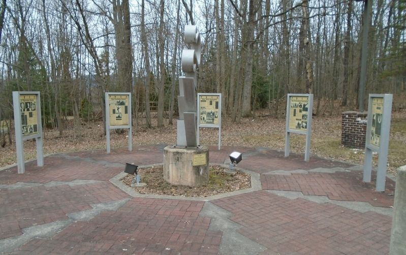 Jim Thorpe Markers at Jim Thorpe Memorial. Click for full size. Jim Thorpe Markers at Jim Thorpe Memorial image. Click for full size.