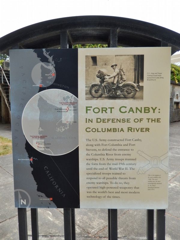 Fort Canby Marker (<i>tall view</i>) image. Click for full size.
