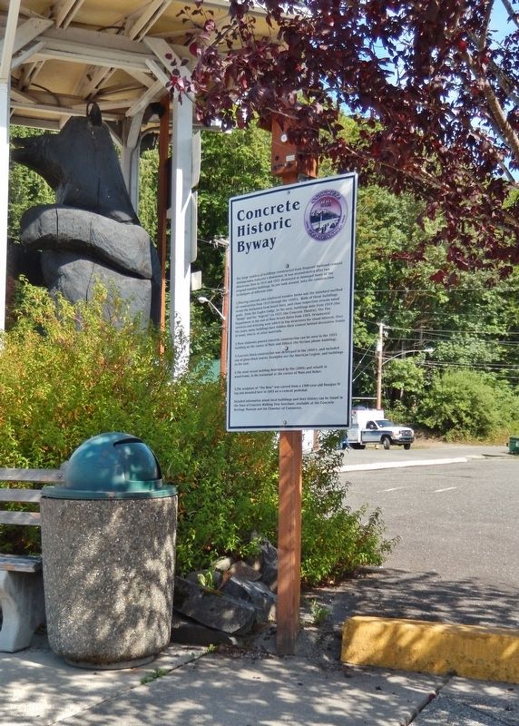 Concrete Historic Byway Marker (<i>tall view; Bear Sculpture in background</i>) image, Touch for more information