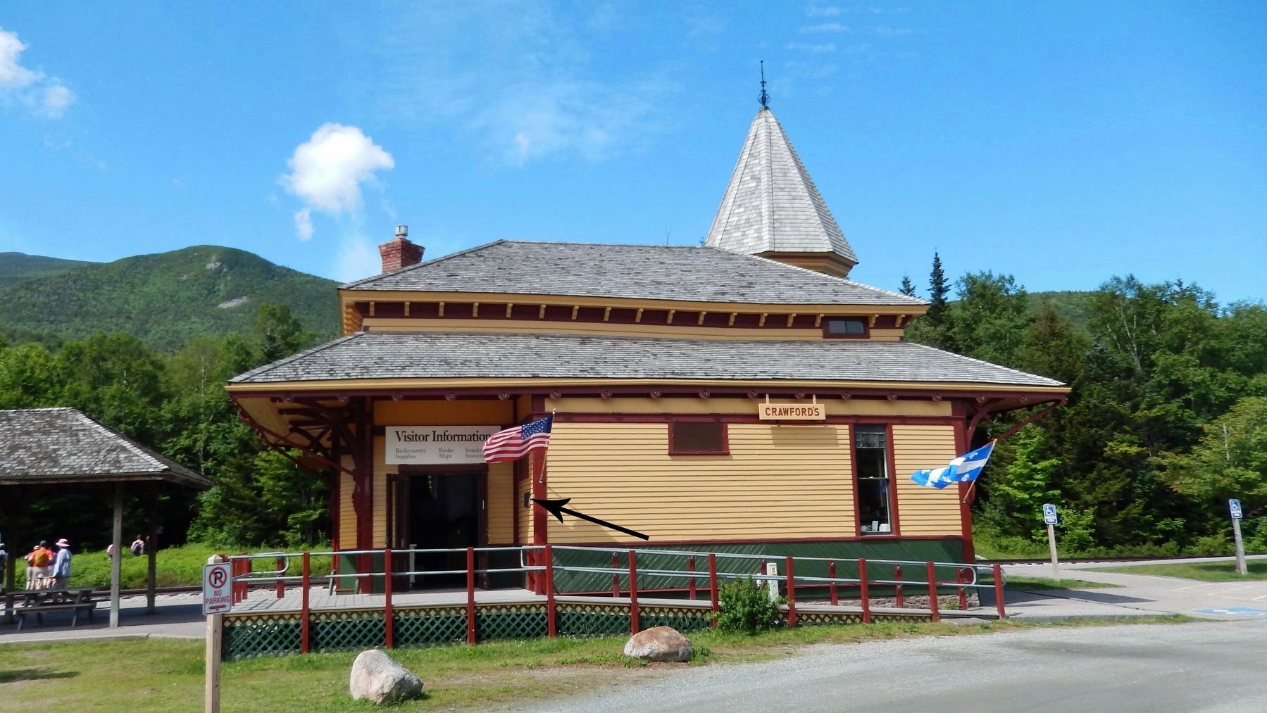 Crawford Depot (<i>wide view; marker visible near entrance, under flag, at left</i>). Click for full size. Crawford Depot (<i>wide view; marker visible near entrance, under flag, at left</i>) image. Click for full size.