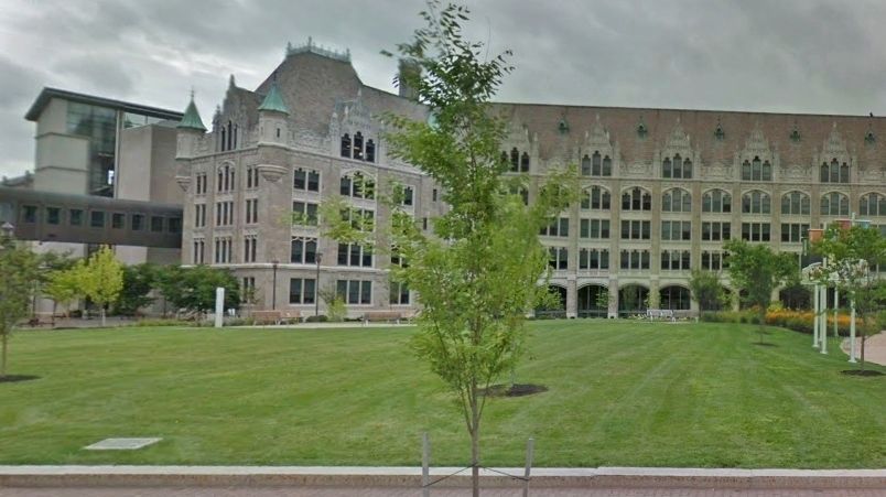 Second Albany City Hall Marker (<i>tall view; marker visible on grass near sidewalk, at left</i>). Click for full size. Second Albany City Hall Marker (<i>tall view; marker visible on grass near sidewalk, at left</i>) image. Click for full size.