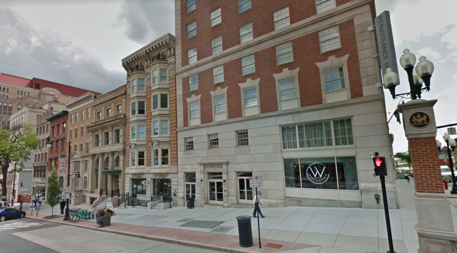 Wellington Row. Click for full size. Wellington Row image. Click for full size.