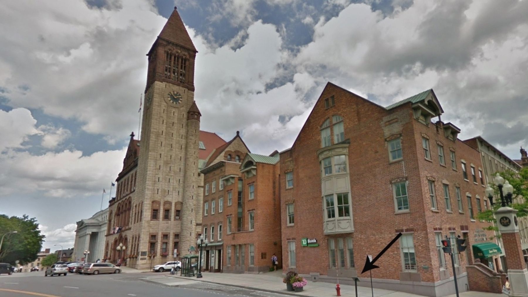 NYS Capitol & Albany City Hall Marker (<i>wide view; marker visible near bottom right</i>). Click for full size. NYS Capitol & Albany City Hall Marker (<i>wide view; marker visible near bottom right</i>) image. Click for full size.