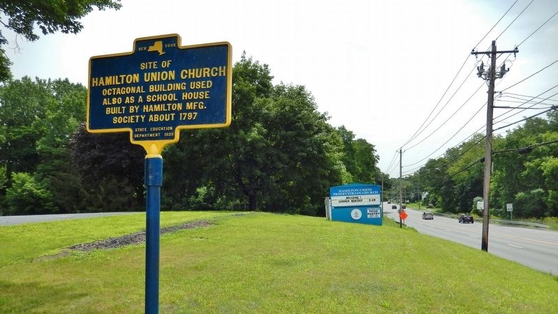 Site of Hamilton Uniton Church Marker (<i>wide view; Western Avenue in background on right</i>) image. Click for full size.