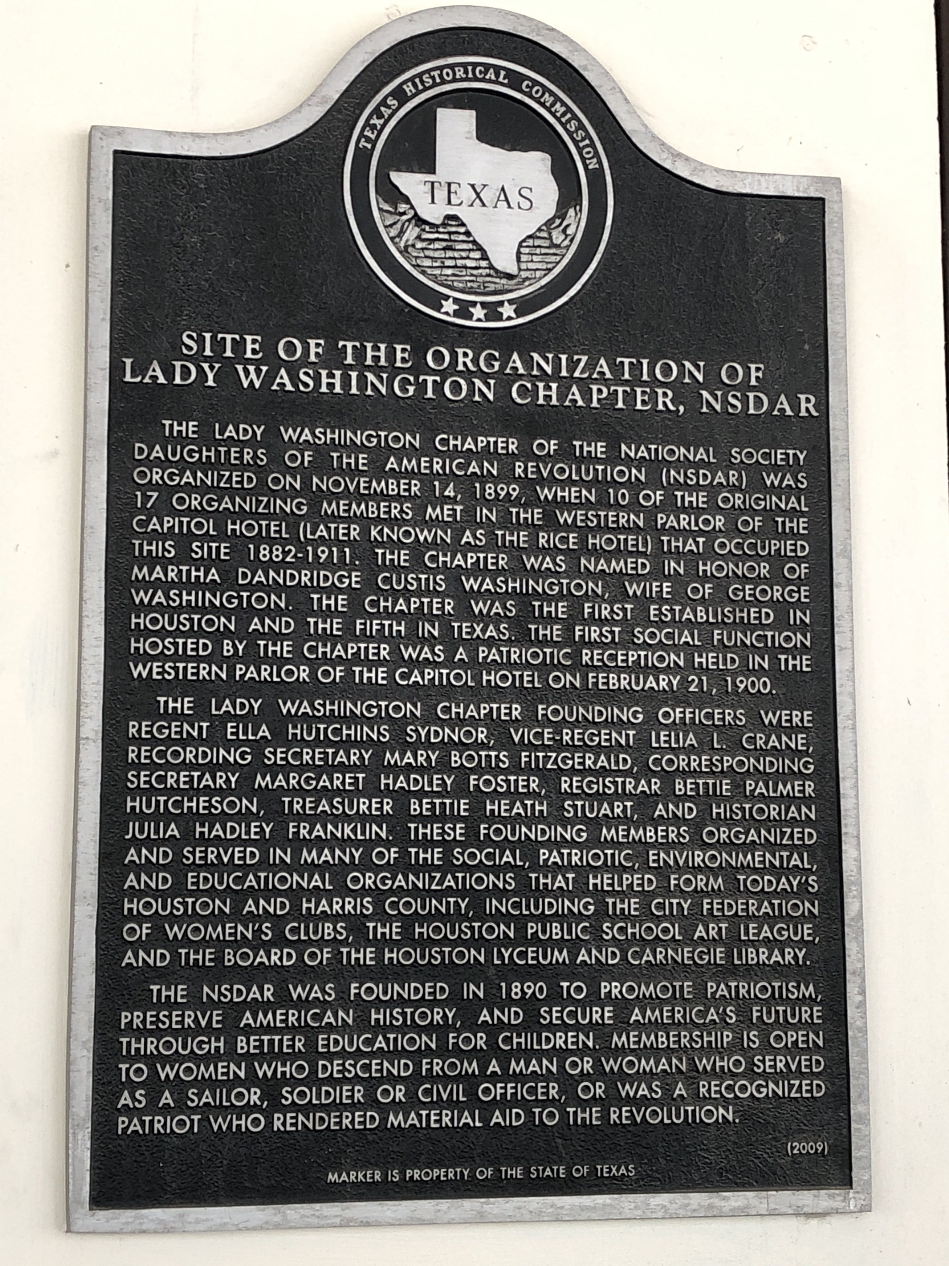 Site of the Organization of Lady Washington Chapter, NSDAR Marker