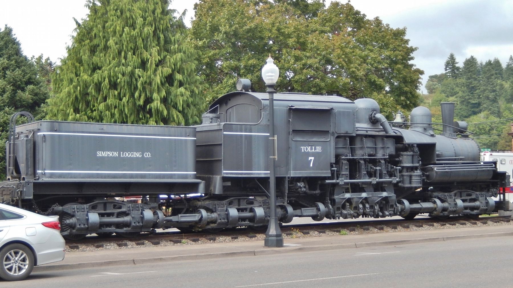 Simpson Logging Company Shay Locomotive #7 (<i>wide view</i>) image. Click for full size.