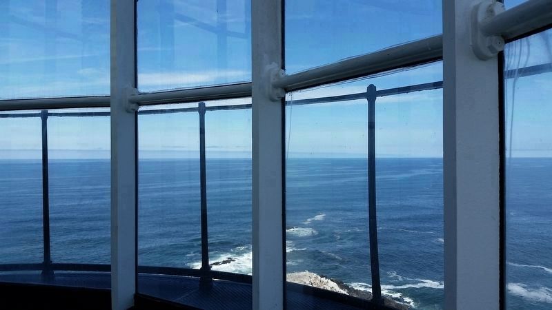 Yaquina Head Tower (<i>north view</i>). Click for full size. Yaquina Head Tower (<i>north view</i>) image. Click for full size.