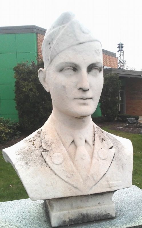 War Memorial Soldier Bust. Click for full size. War Memorial Soldier Bust image. Click for full size.
