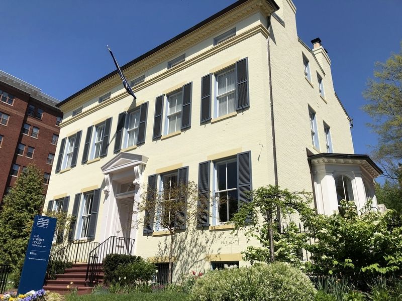 Alexander Ray House. Click for full size. Alexander Ray House image. Click for full size.