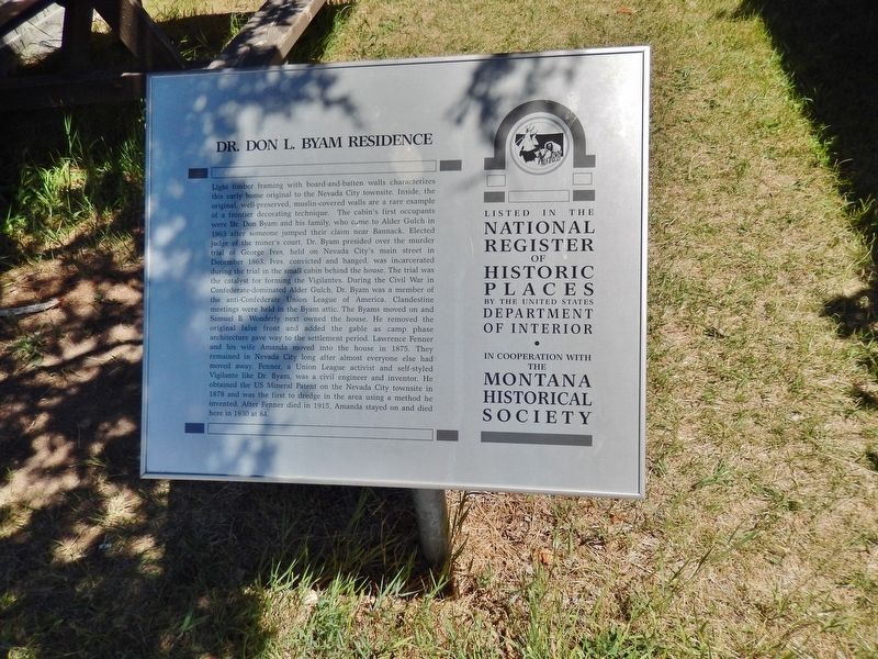 Dr. Don L. Byam Residence Marker (<i>wide view</i>) image. Click for full size.