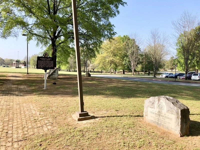 Memorial is in background behind the Roosevelt marker. image. Click for full size.