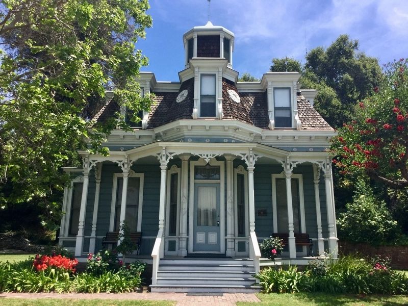 Valley Knudsen Garden Residence image. Click for full size.