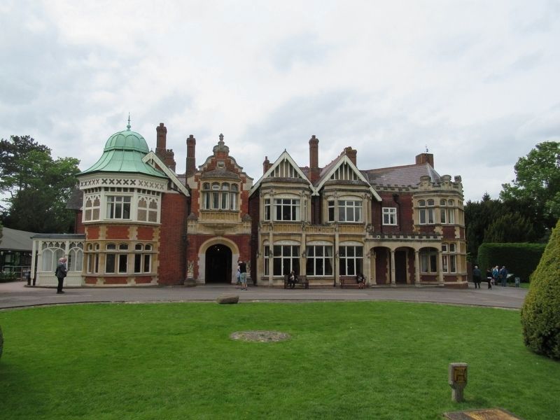 The Mansion at Bletchley Park image. Click for full size.