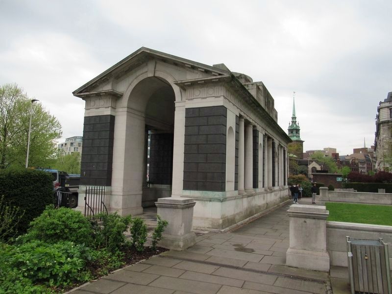 The Tower Hill Memorial - World War I. Click for full size. The Tower Hill Memorial - World War I image. Click for full size.